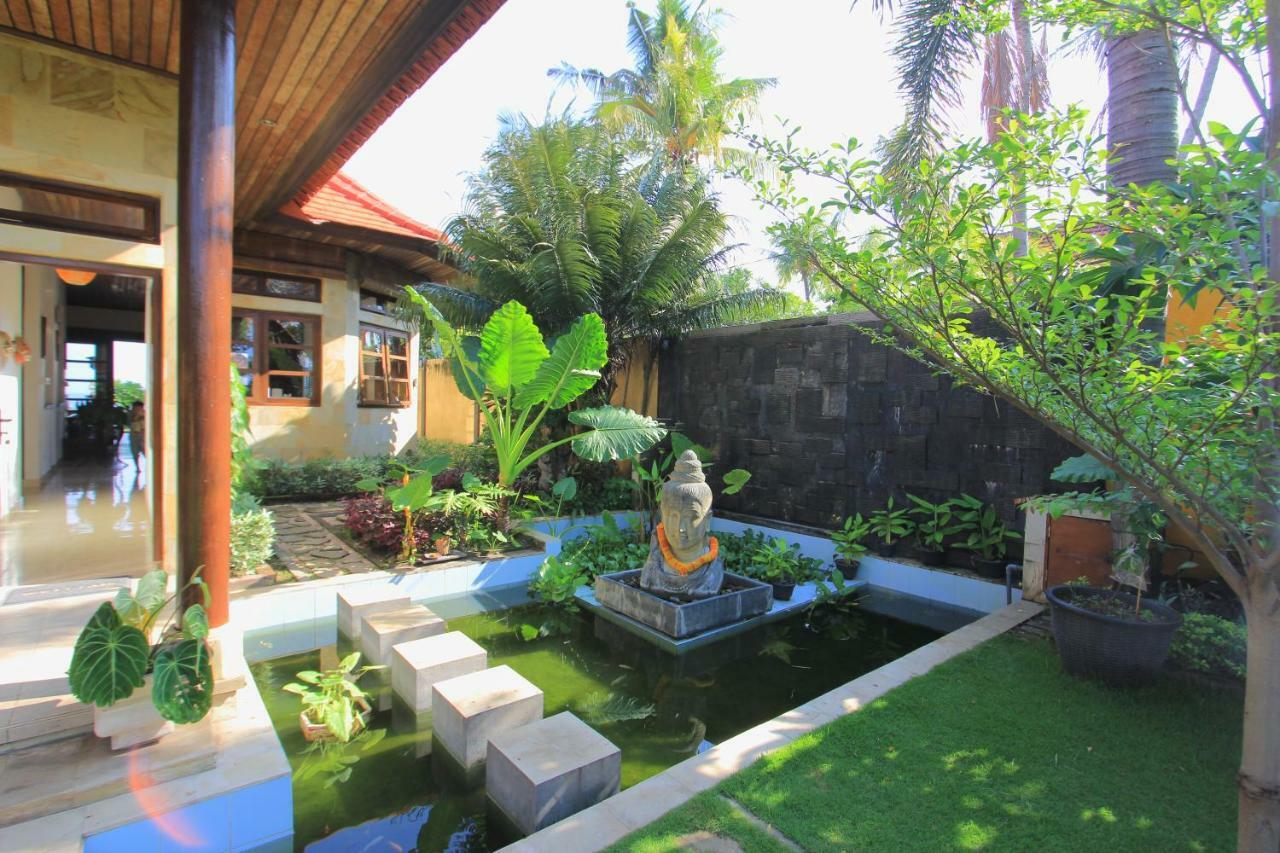 Ocean Beachfront Villa Dini Banjar  外观 照片