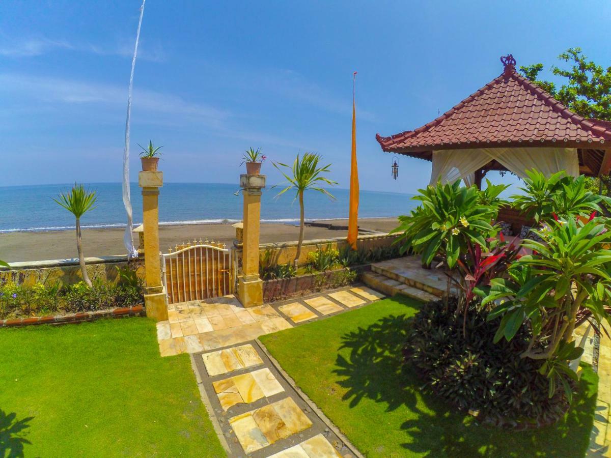 Ocean Beachfront Villa Dini Banjar  外观 照片