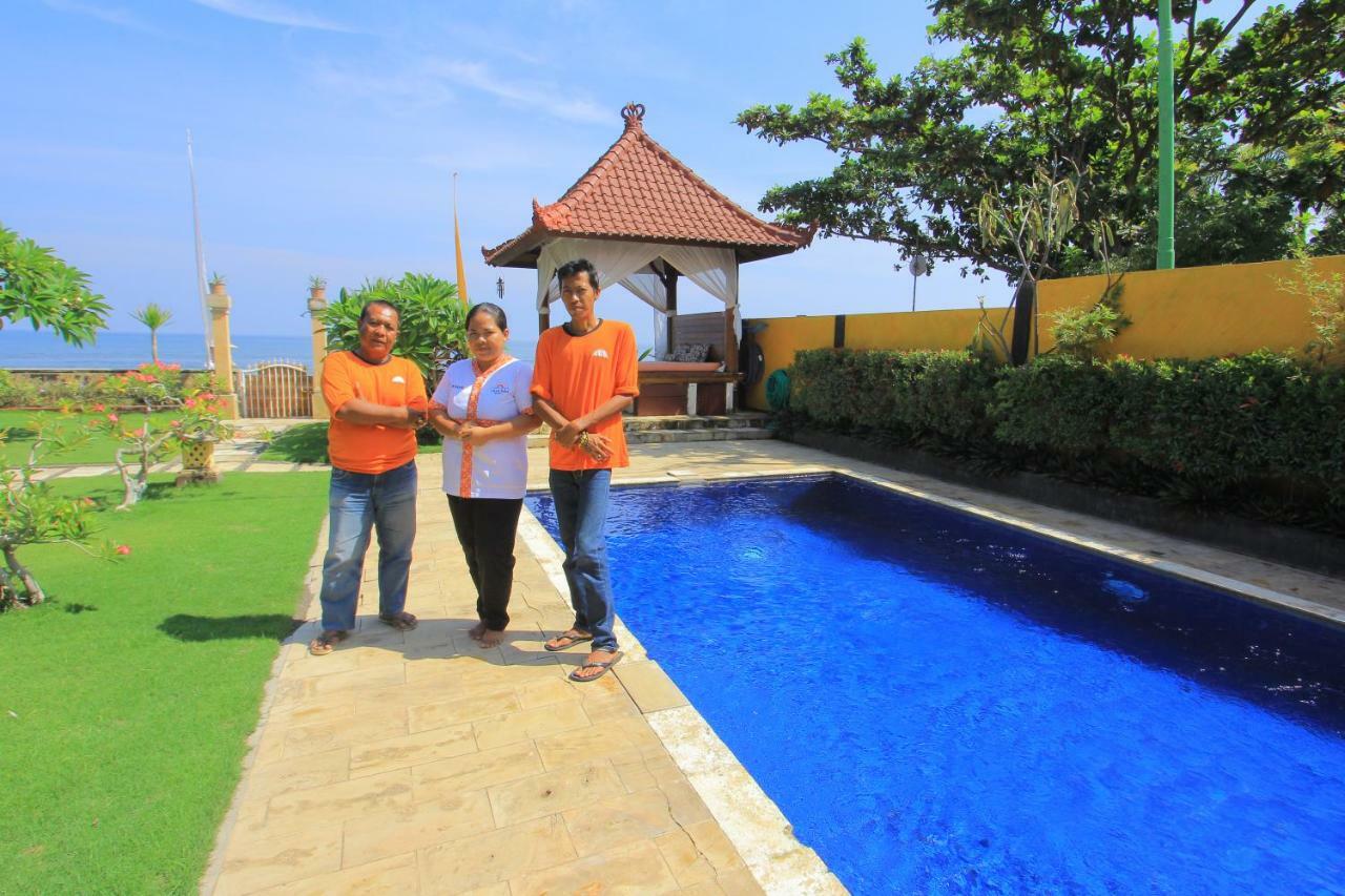 Ocean Beachfront Villa Dini Banjar  外观 照片